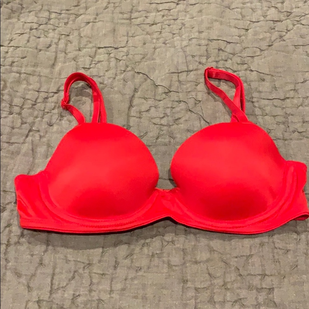 PINK Red Bra 30A NWOT